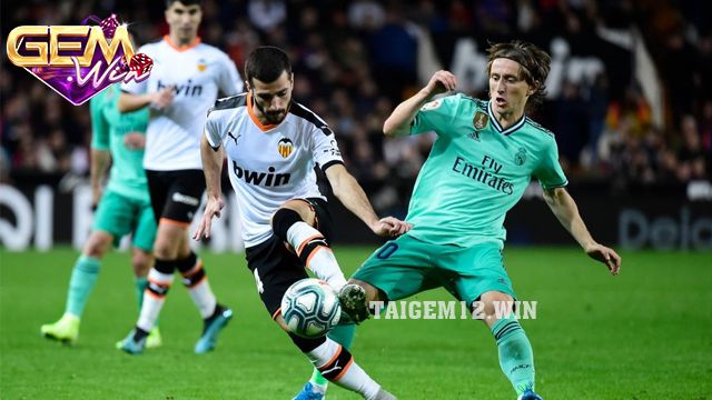 Nhận định phong độ hai đội Valencia vs Real Madrid